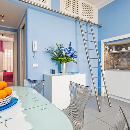 아파트 Casa Mare Sea View *